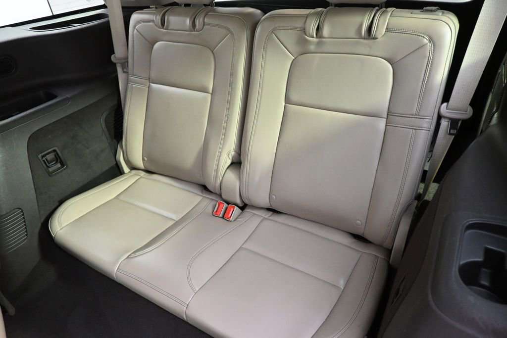Used 2021 Lincoln Aviator Reserve w/ Equipment Group 202A image 22