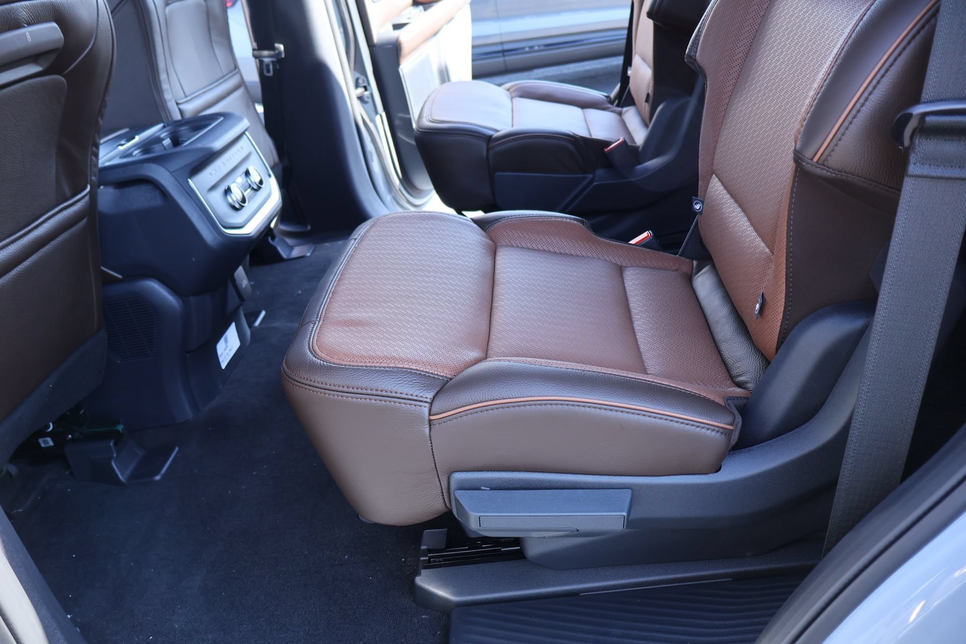 New 2027 Ford Expedition King Ranch AWD/4WD image 14