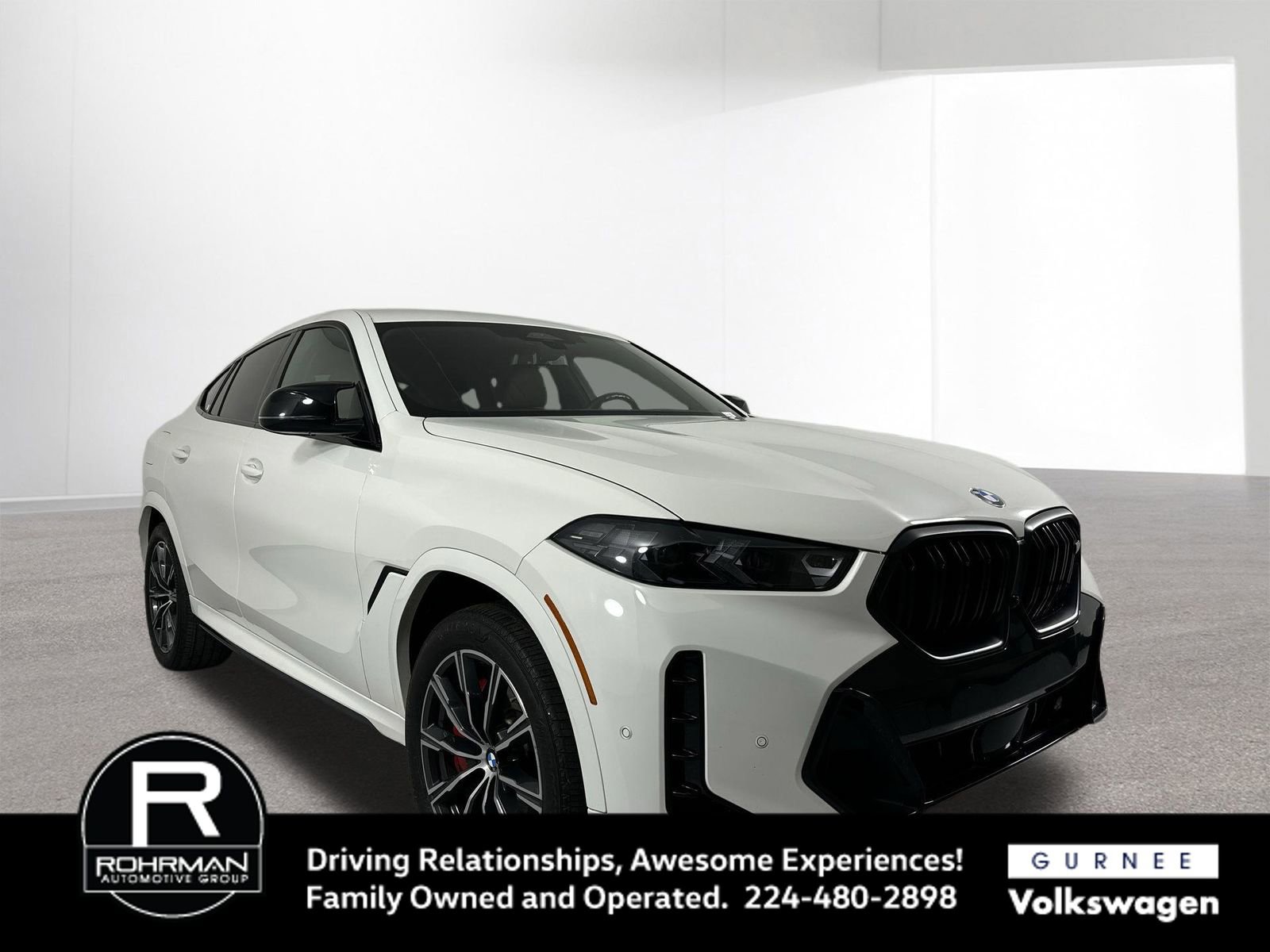 Used 2024 BMW X6 M60i w/ Executive Package image 3