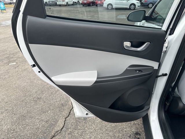 Used 2023 Hyundai Kona SEL w/ Convenience Package image 28