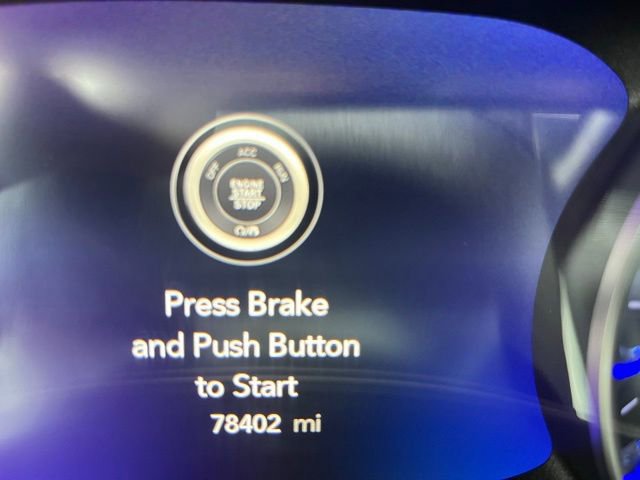 Used 2023 Chrysler Pacifica Touring-L FWD image 18