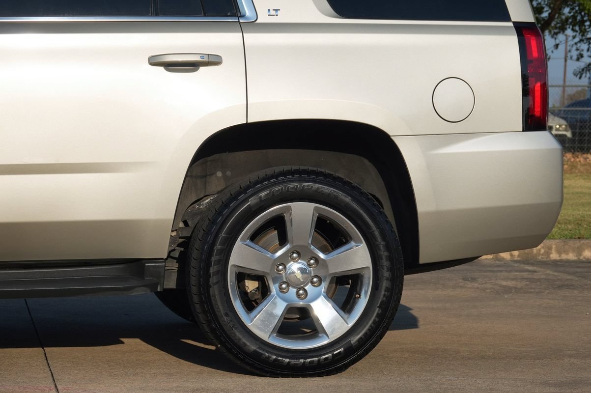 Used 2017 Chevrolet Tahoe LT w/ Luxury Package RWD image 25