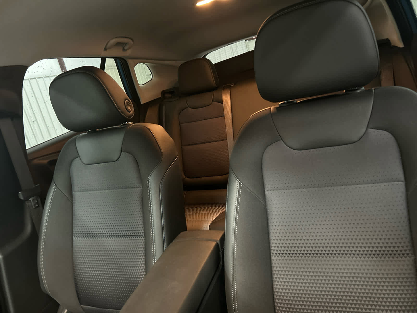 Used 2025 Chevrolet Trax LT w/ Driver Confidence Package image 28