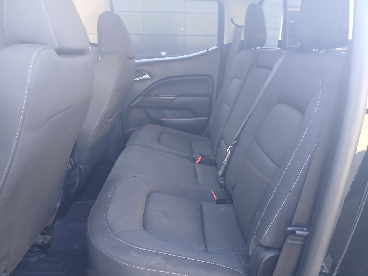 Used 2019 GMC Canyon SLE image 9