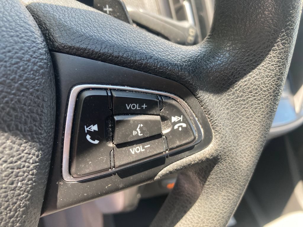 Used 2017 Ford Escape SE w/ Equipment Group 201A AWD/4WD image 40