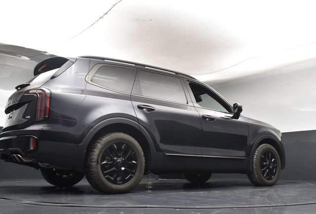 Used 2025 Kia Telluride AWD image 40
