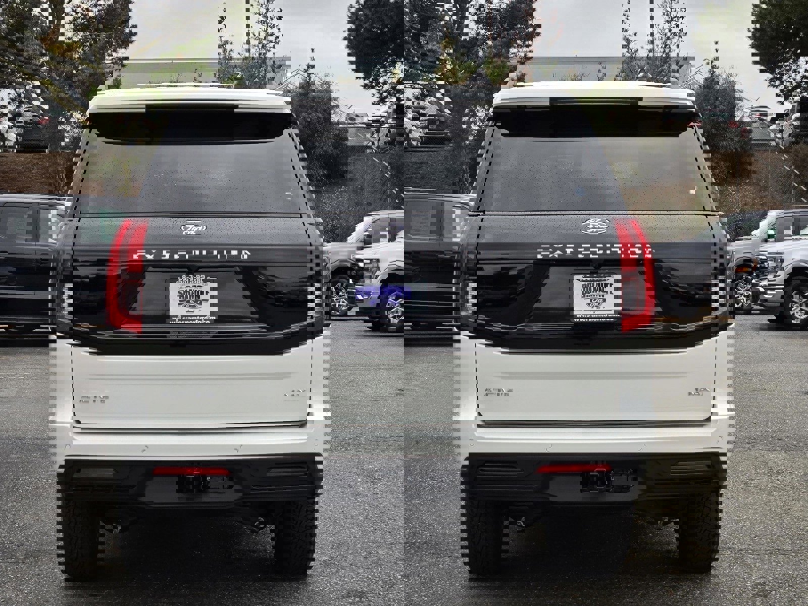 New 2025 Ford Expedition Max Active image 6