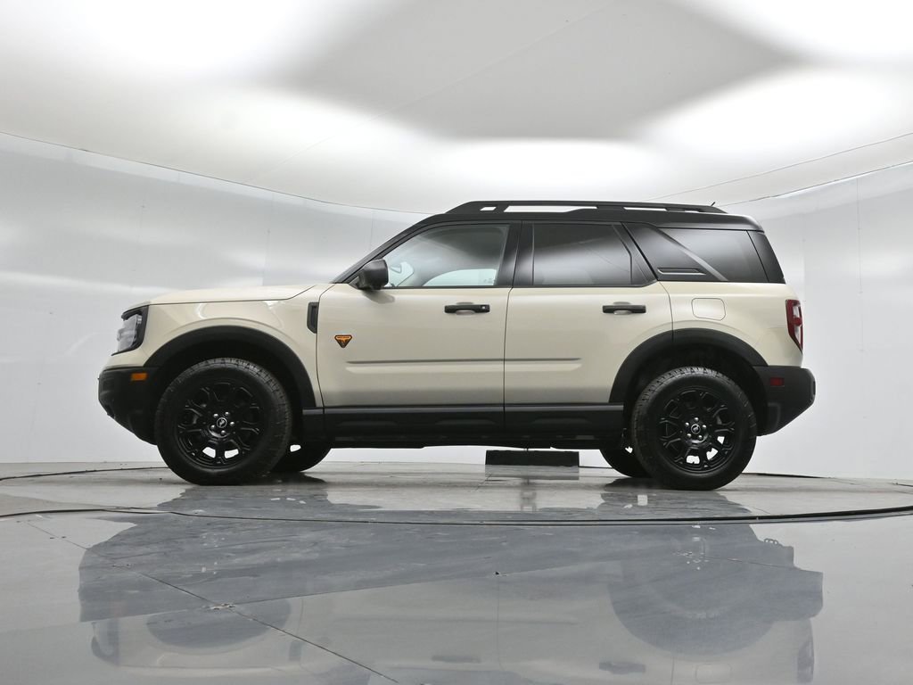 Certified 2025 Ford Bronco Sport Badlands image 8