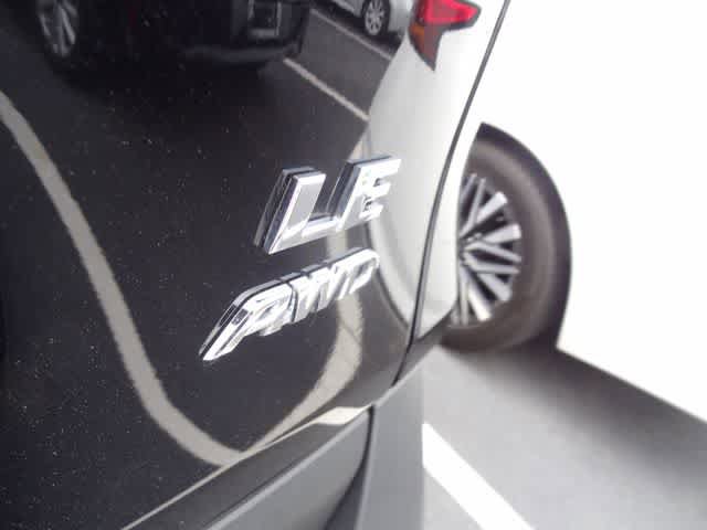 Certified 2025 Toyota RAV4 LE AWD/4WD image 5
