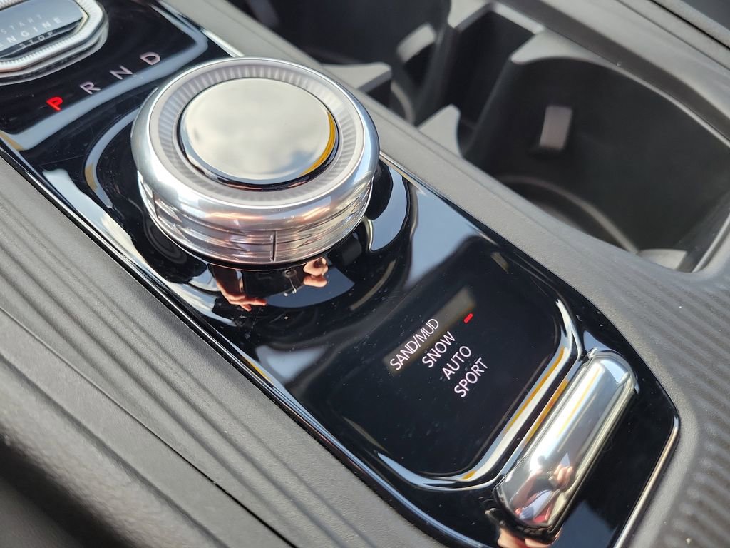 New 2026 Jeep Cherokee Laredo image 32