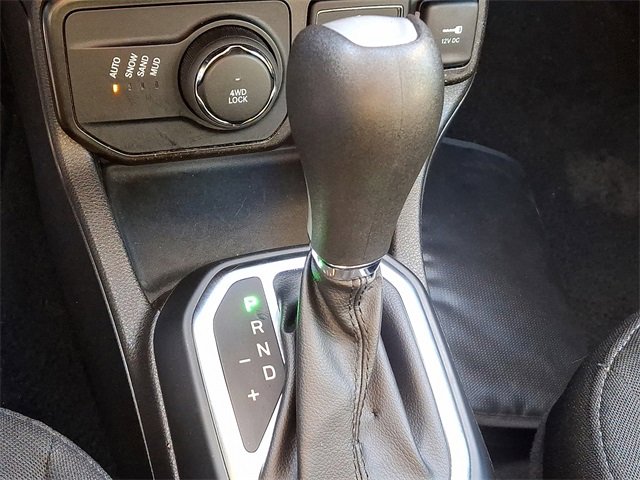 Used 2023 Jeep Renegade Latitude image 14