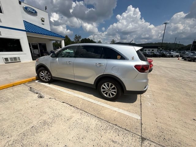 Used 2019 Kia Sorento L FWD image 24