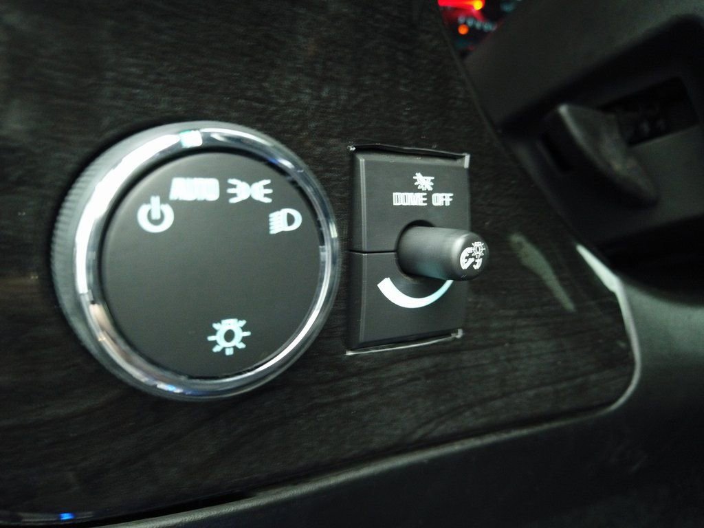 Used 2023 Chevrolet Express 2500 Extended image 21