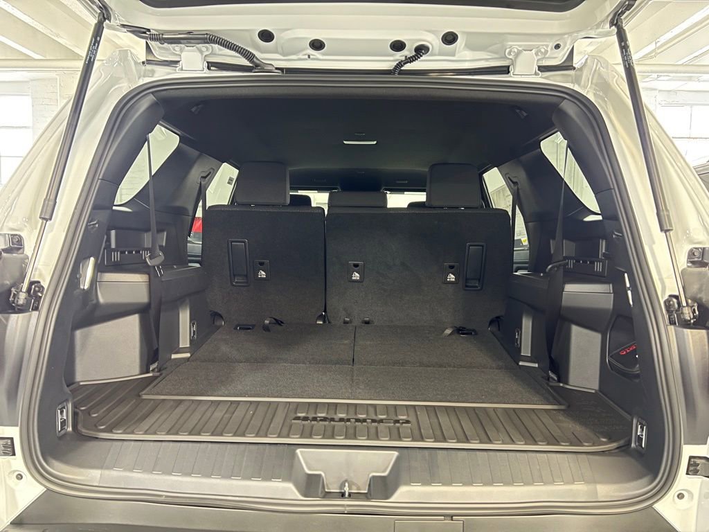 New 2026 Toyota 4Runner SR5 AWD/4WD image 35