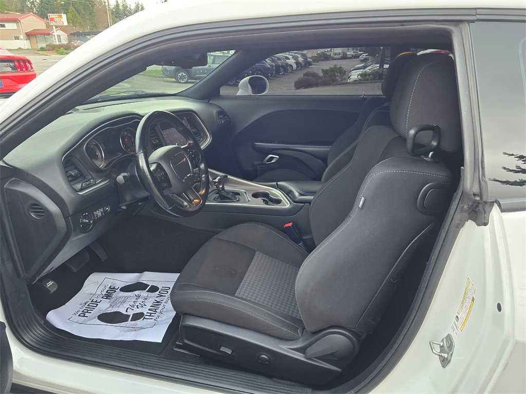 Used 2022 Dodge Challenger R/T image 18