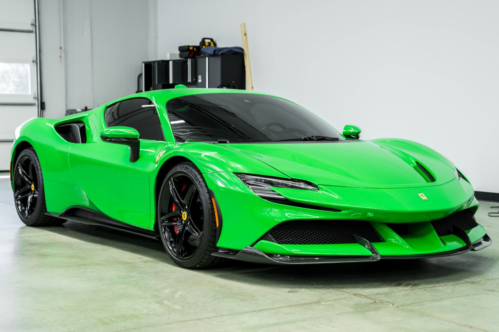 Used 2023 Ferrari SF90 Stradale image 3