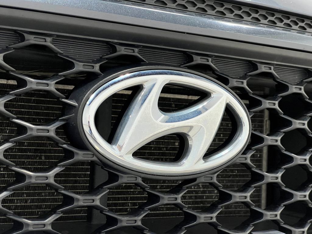 Used 2018 Hyundai Kona SEL AWD/4WD image 37