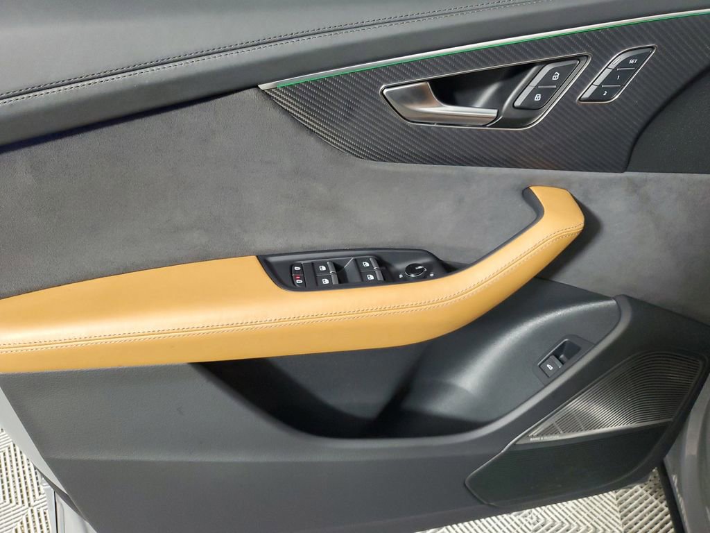 Used 2024 Audi RS Q8 w/ Black Optic Package image 18