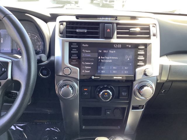 Used 2022 Toyota 4Runner SR5 AWD/4WD image 17