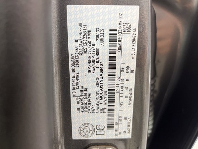 Used 2022 Ford Escape Titanium image 36