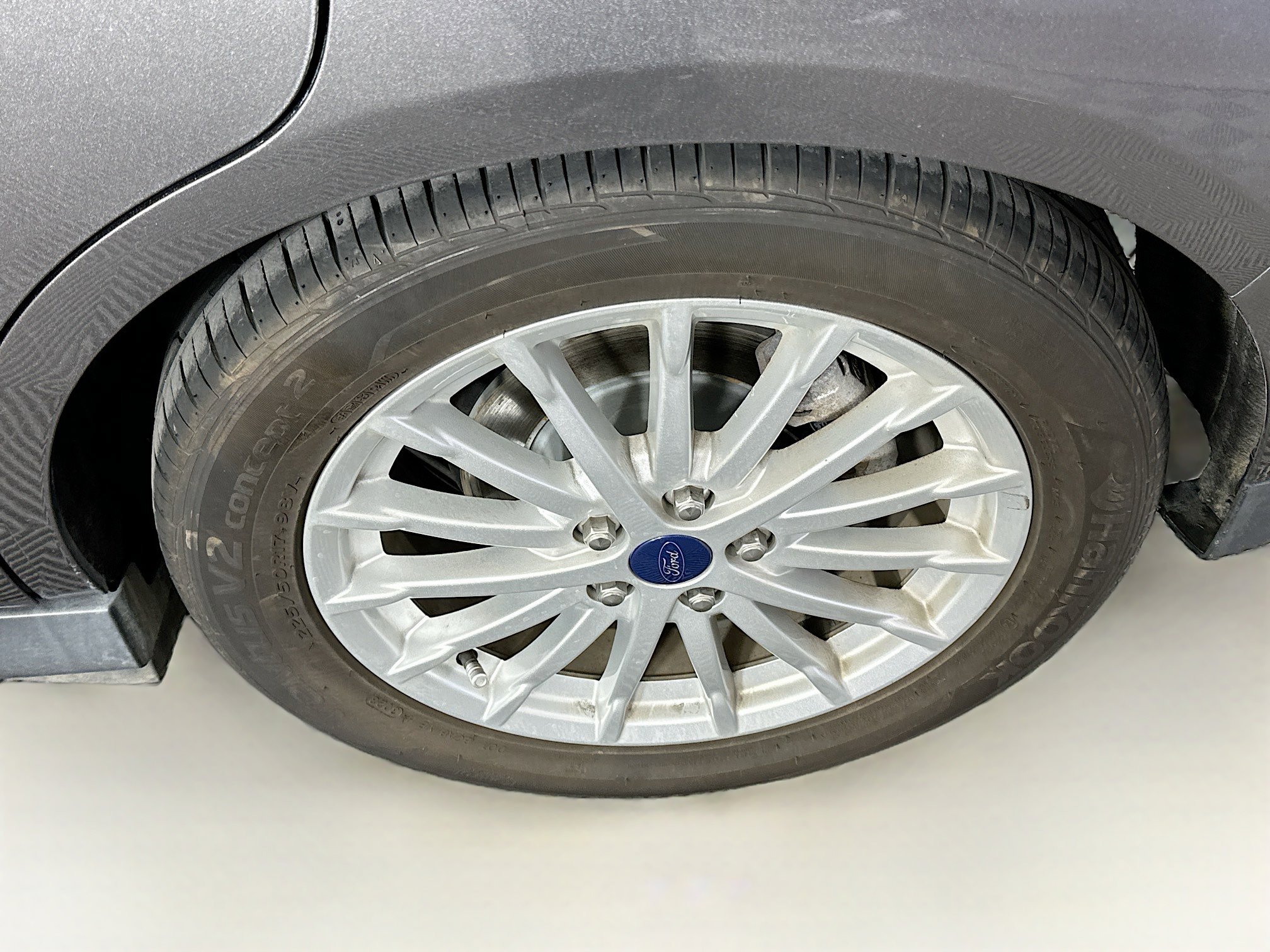 Used 2014 Ford C-MAX SE w/ Equipment Group 203A FWD image 11