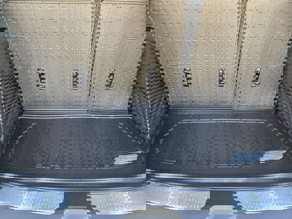 New 2026 Chevrolet Tahoe High Country image 33