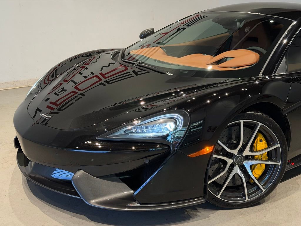 Used 2016 McLaren 570S Coupe image 8