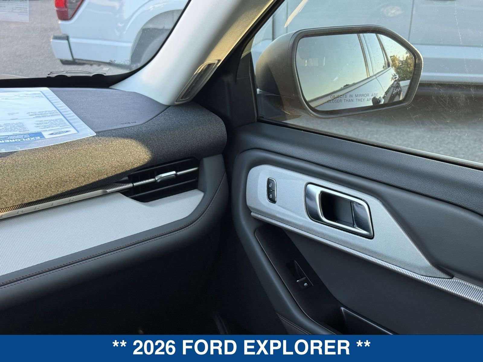 New 2026 Ford Explorer Active RWD image 15