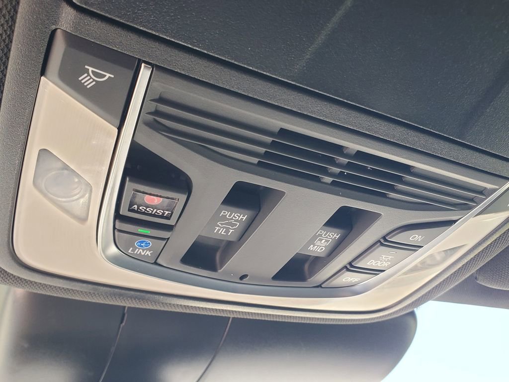Used 2026 Acura RDX SH-AWD image 34