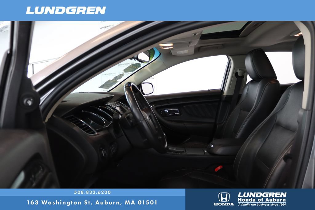 Used 2011 Ford Taurus Limited w/ 302A Rapid Spec Order Code FWD image 10