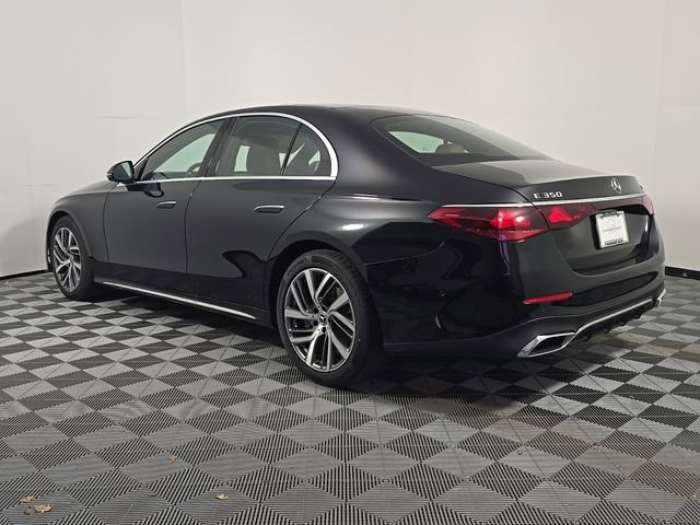 New 2026 Mercedes-Benz E 350 4MATIC Sedan image 3