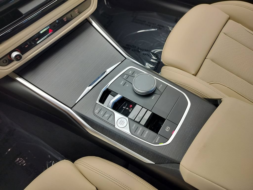 New 2026 BMW 330i Sedan w/ Premium Package RWD image 19
