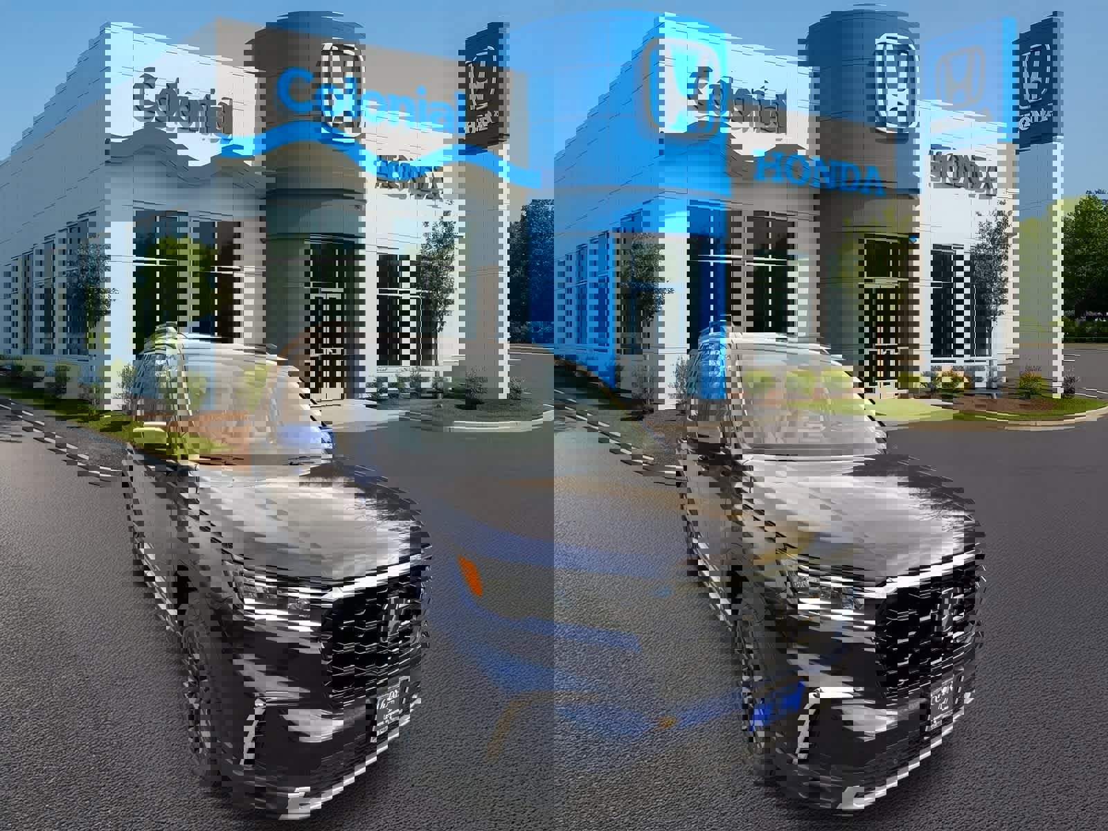 New 2025 Honda Pilot Touring image 9