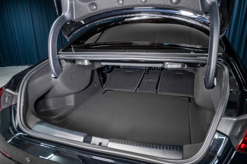 Certified 2025 Mercedes-Benz CLA 250 4MATIC image 7