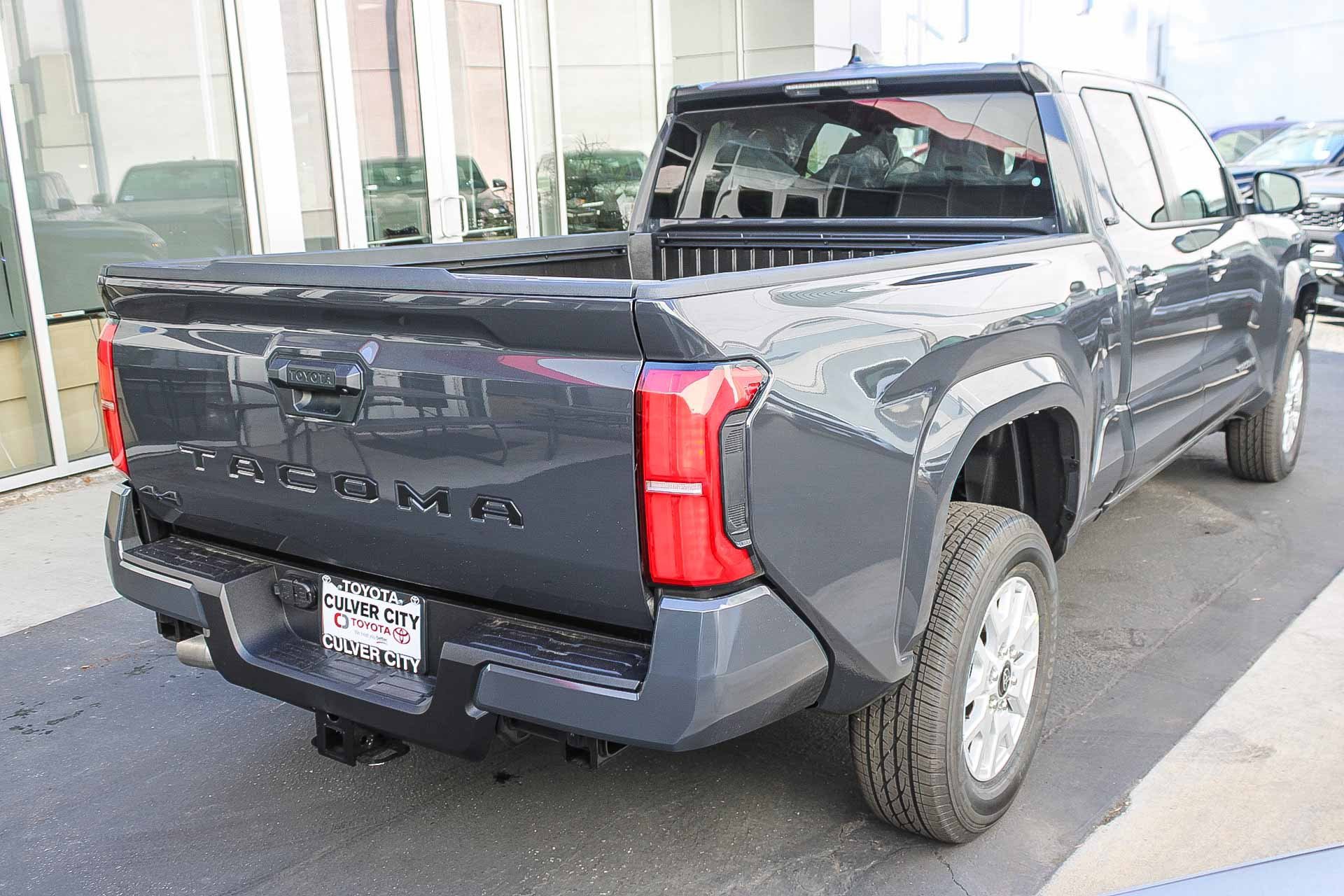 New 2025 Toyota Tacoma SR5 image 9