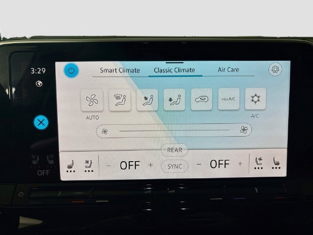 Certified 2025 Volkswagen Atlas SE AWD/4WD image 17