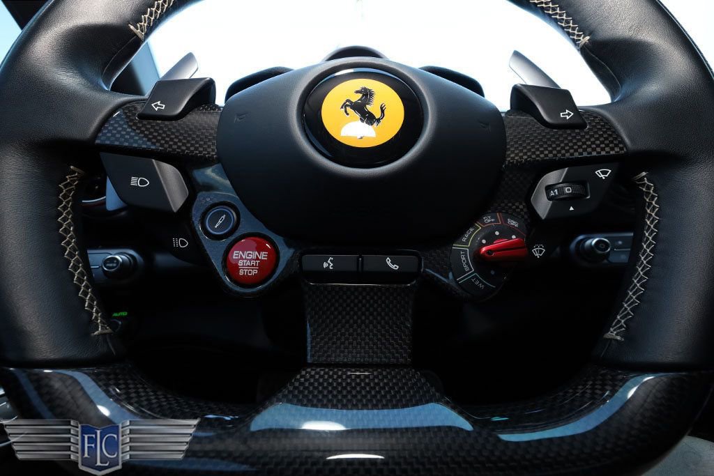 Used 2020 Ferrari 812 Superfast image 35
