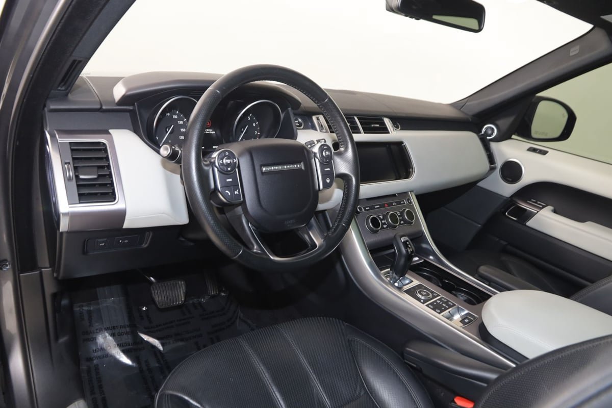 Used 2016 Land Rover Range Rover Sport HSE AWD/4WD image 29