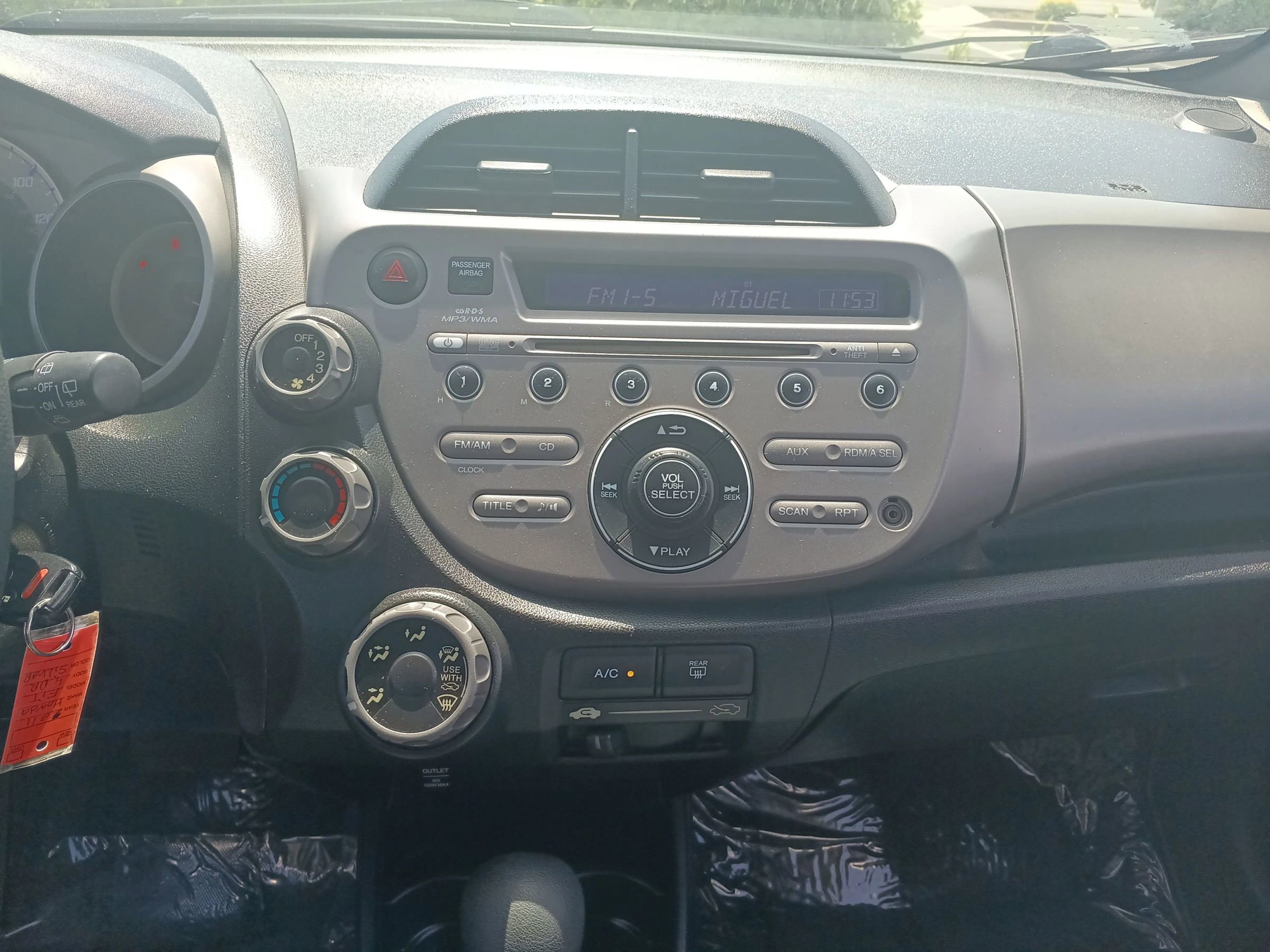 Used 2011 Honda Fit image 16