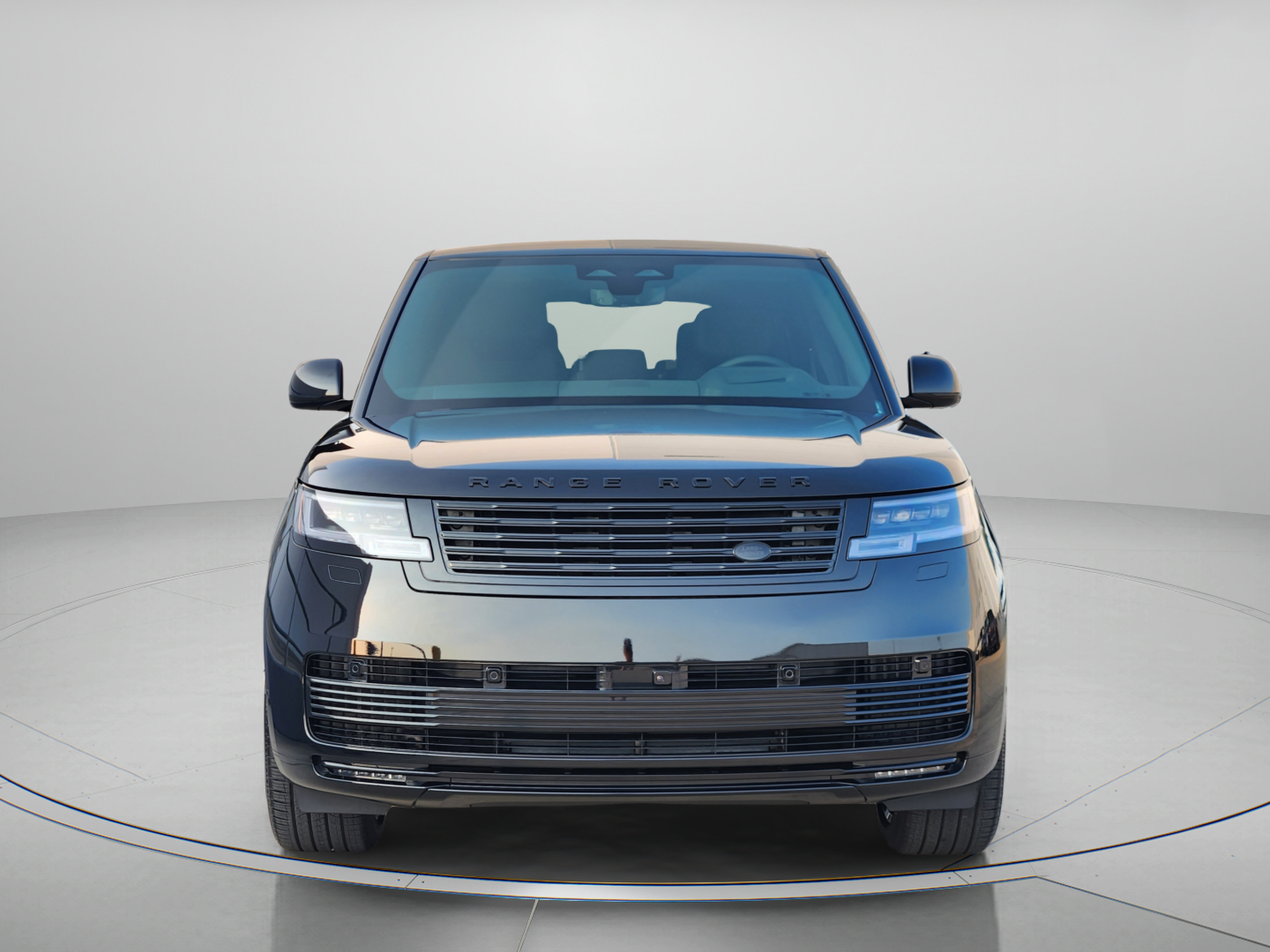 New 2026 Land Rover Range Rover SV AWD/4WD image 6