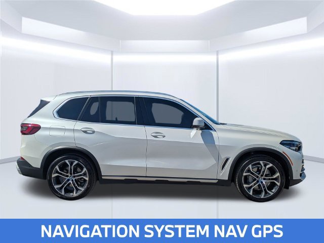 Used 2023 BMW X5 xDrive40i w/ Premium Package AWD/4WD image 7