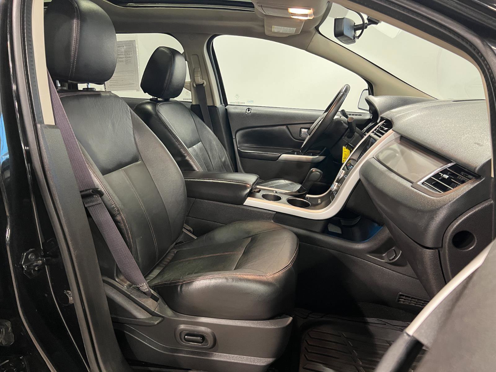 Used 2014 Ford Edge SEL w/ Equipment Group 205A image 38