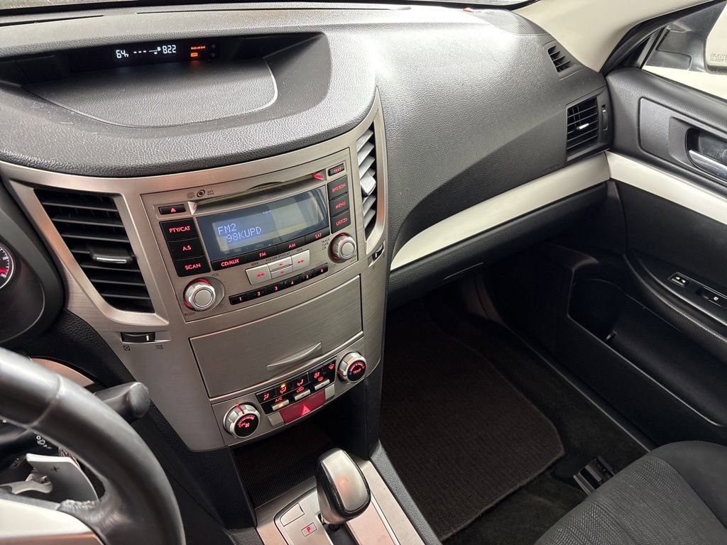 Used 2013 Subaru Outback 2.5i Premium image 29