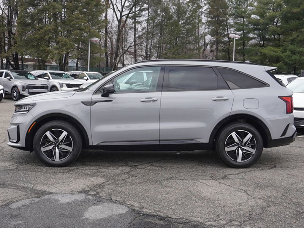 Used 2023 Kia Sorento EX image 16