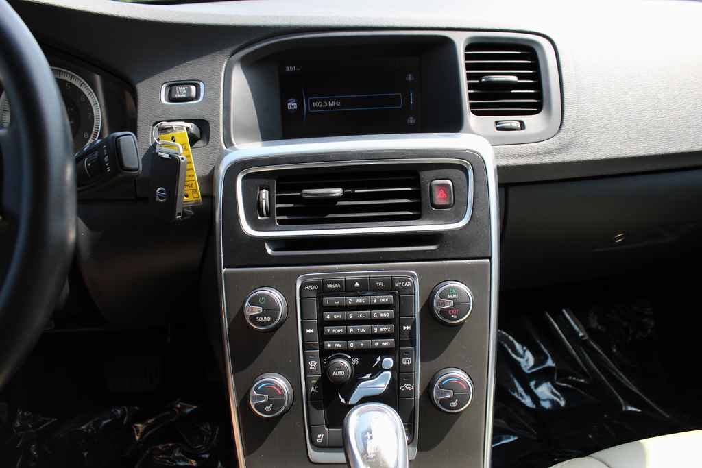 Used 2013 Volvo S60 T6 AWD/4WD image 22