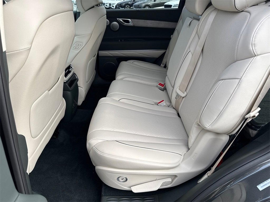 New 2026 Genesis GV80 2.5T Advanced image 21