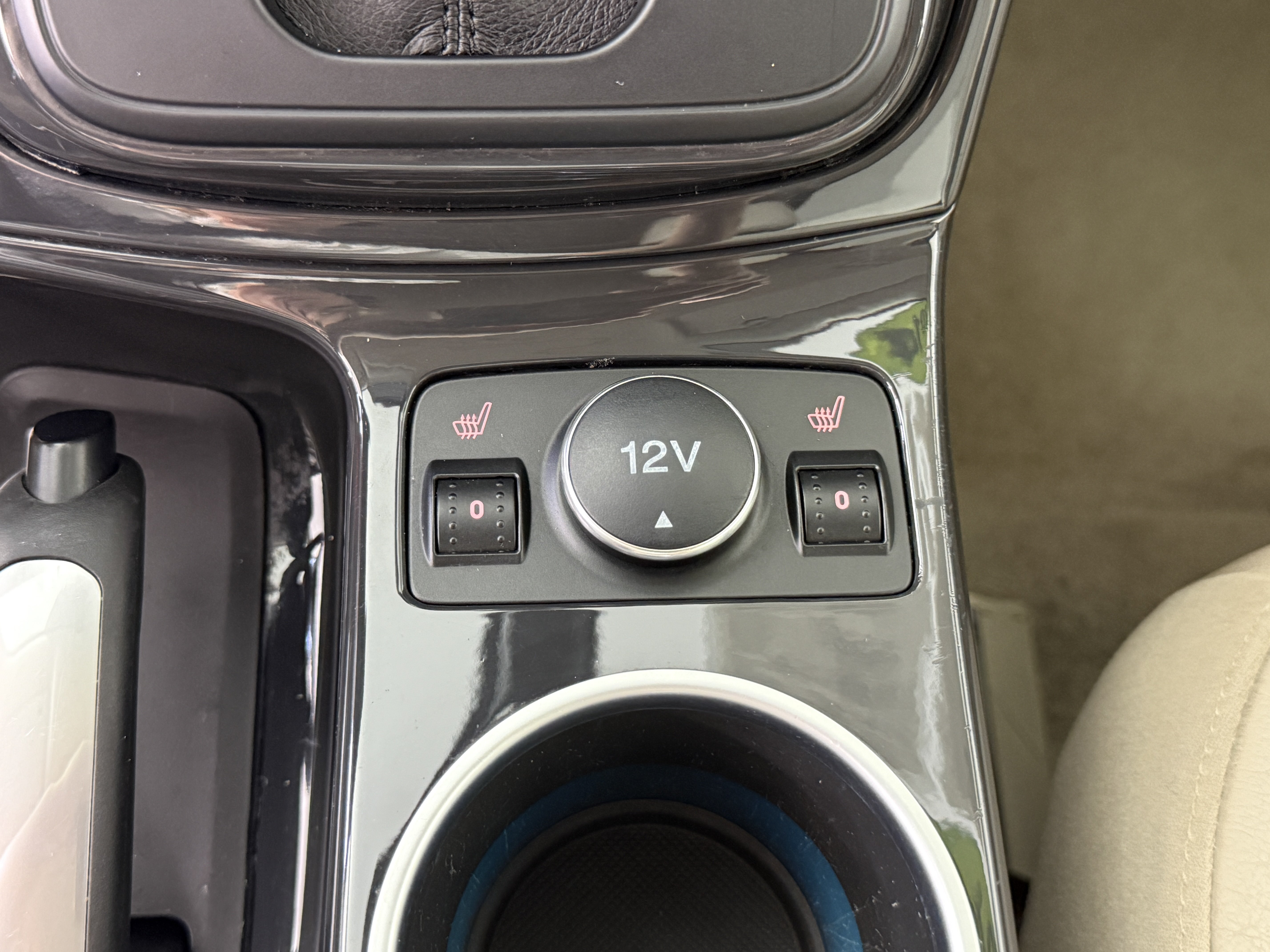 Used 2014 Ford Escape Titanium w/ Equipment Group 401A FWD image 25
