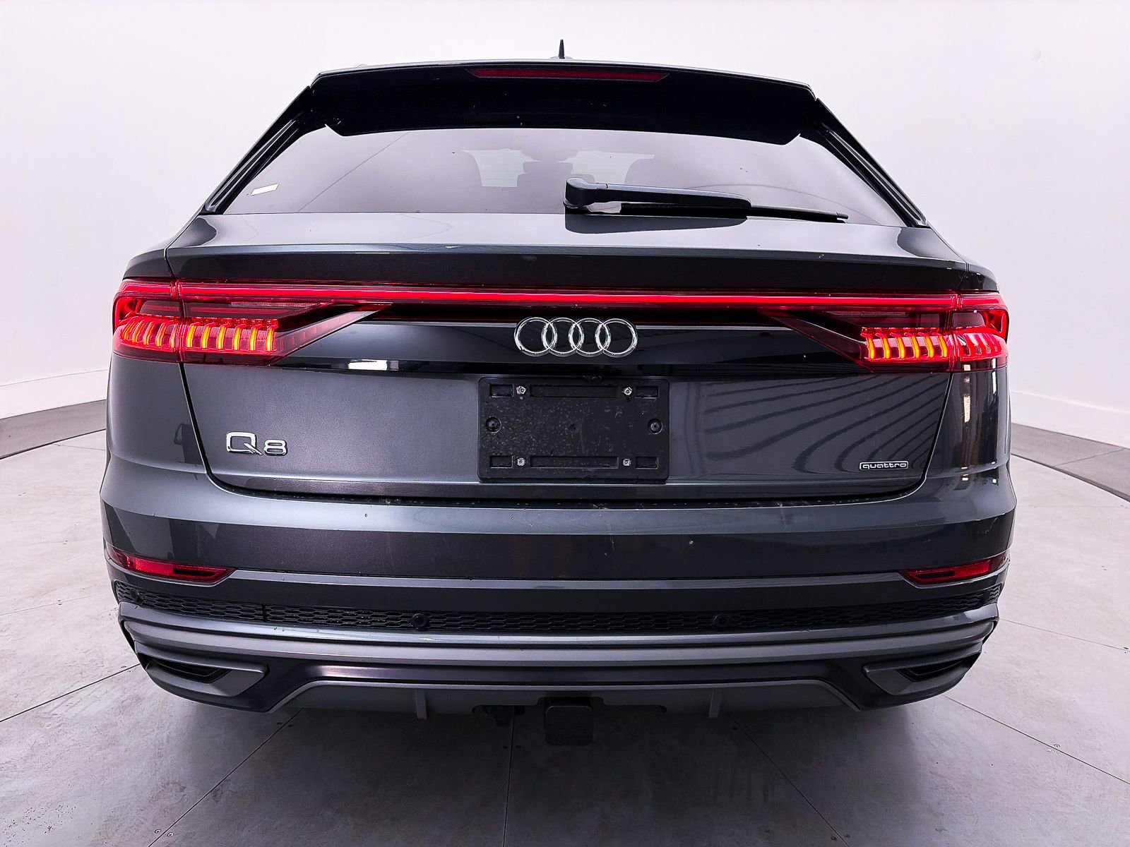 Used 2021 Audi Q8 Premium Plus w/ Premium Plus Package image 16