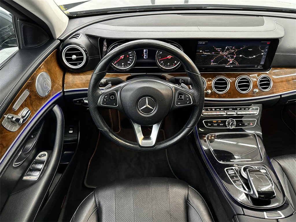 Used 2018 Mercedes-Benz E 300 4MATIC image 23