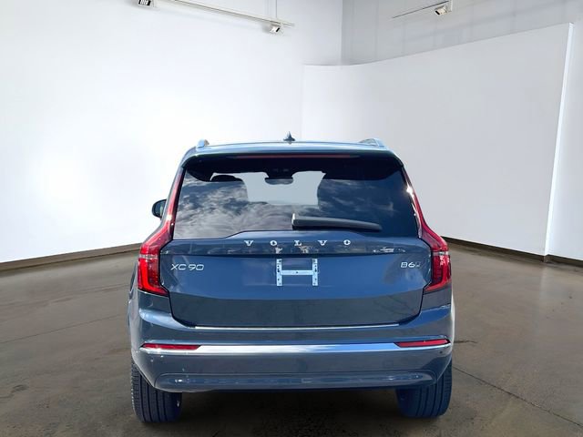 Used 2026 Volvo XC90 B6 Plus w/ Protection Package Premier AWD/4WD image 5